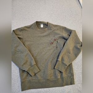Uniqlo Men's Olive Green Sweatshirt